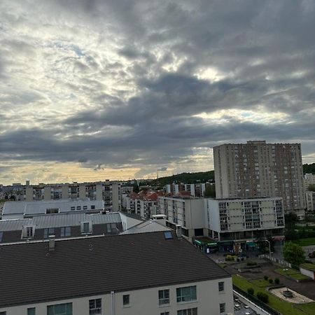 Magnifique Appartement Neuilly Sur Marne Entre Paris Et Disneyland Exteriör bild