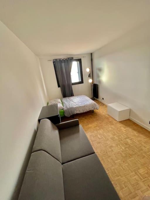 Magnifique Appartement Neuilly Sur Marne Entre Paris Et Disneyland Exteriör bild